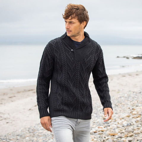 Men's Classic V-Neck One Button Aran Sweater