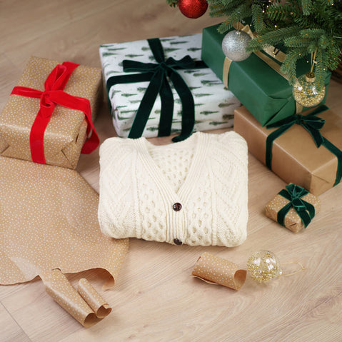 Handknit V-Neck Cardigan - Perfect Christmas Gift for Cozy Winter Warmth