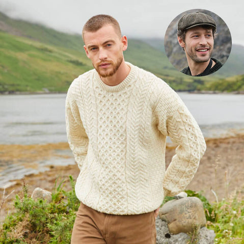 Classic Irish Style Cream Aran Sweater & Tweed Cap Set – Traditional cable knit sweater paired with a timeless tweed cap, inspired by authentic Irish heritage.