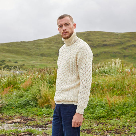 Men's Signature Fisherman Turtleneck Wool Sweater