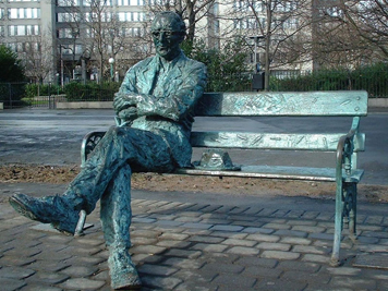 Dublin-Statues-Patrick-Kavanagh