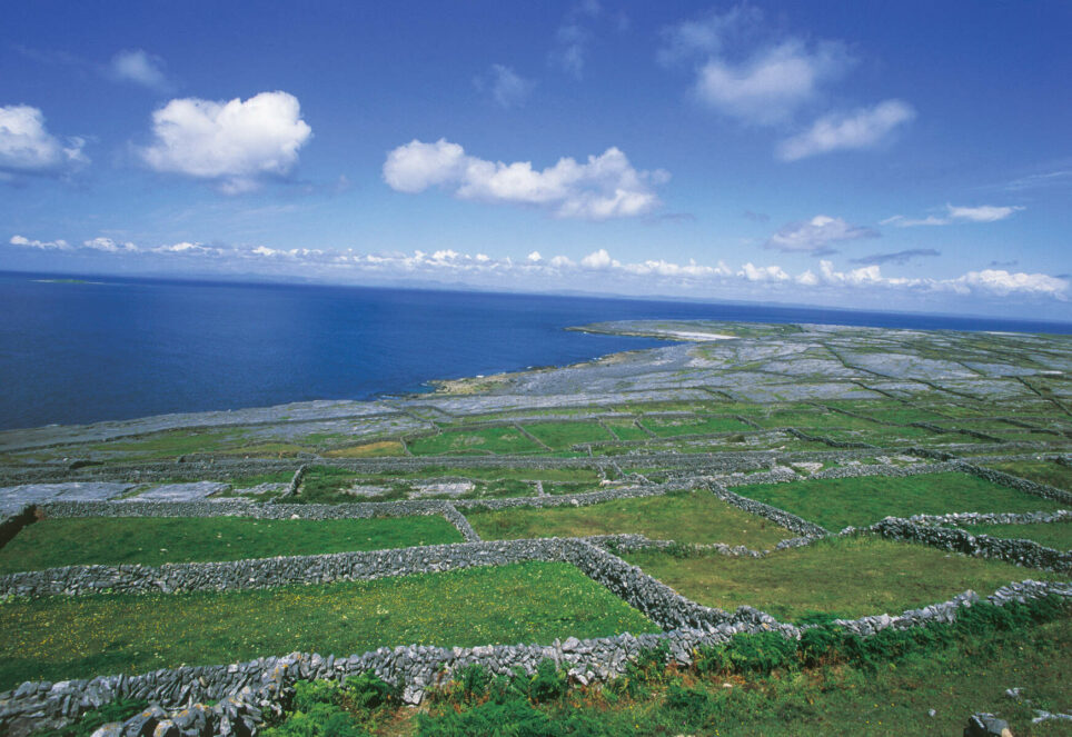Traveling Around Ireland,. Aran Islands 