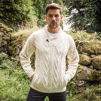 Men's Classic V-Neck One Button Aran Sweater