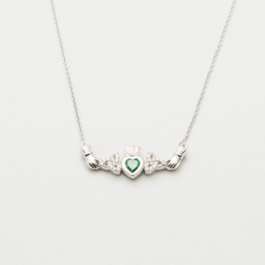 Personalised Mothers Trinity Knot Pendant One Stone