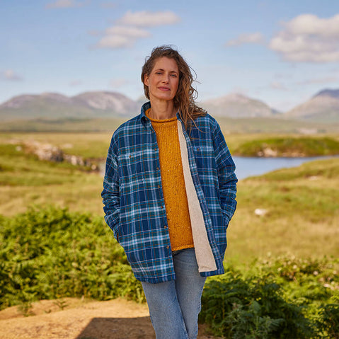 Women's Plaid Flannel Shirt