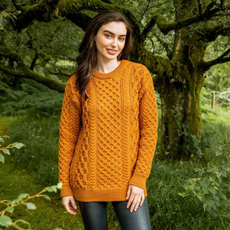 Pull classique en laine irlandaise à col rond pour femme 
