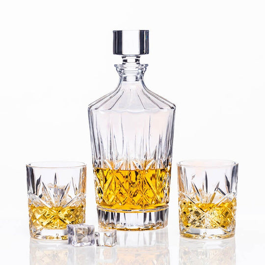 Newgrange Whiskey Decanter Set