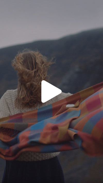 Mc Nutt Lambswool Check Throw Video 