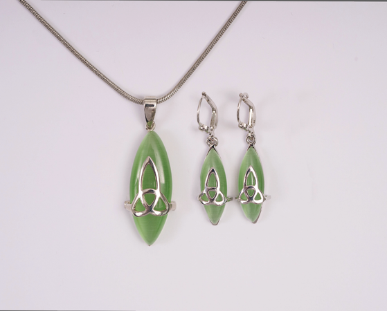Trinity Knot Cat's Eye Pendant Jewelry Set