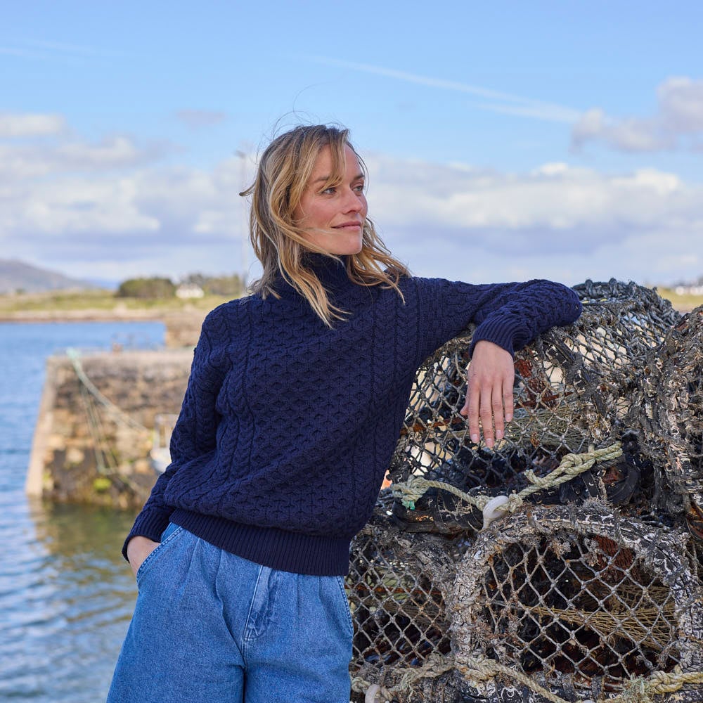Women's Signature Fisherman Turtleneck Wool Sweater