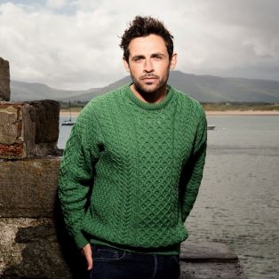 Carraig Donn Men's Traditional Merino Wool Aran Sweater Green 