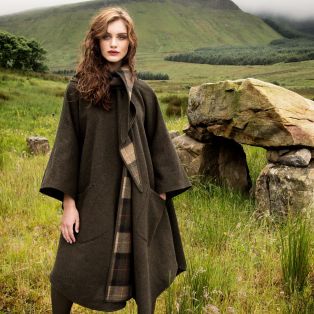 Green Pure Wool Country Walking Cape