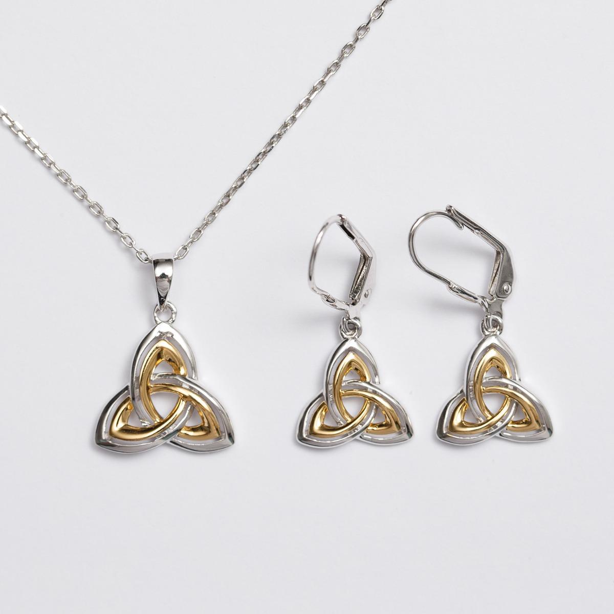 Trinity knot jewelry set