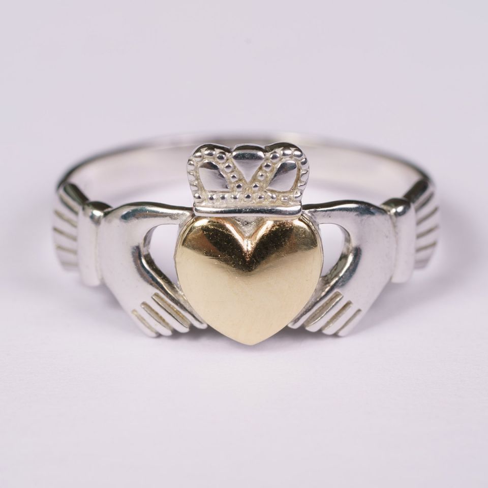 Celtic jewelry Claddagh ring 
